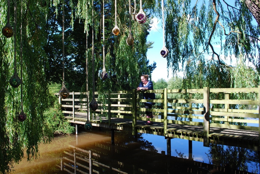Gemma Truman, Community. Blown Glass and Woven Hemp Rope Outdoor Installation. Bodenham Arboretum.